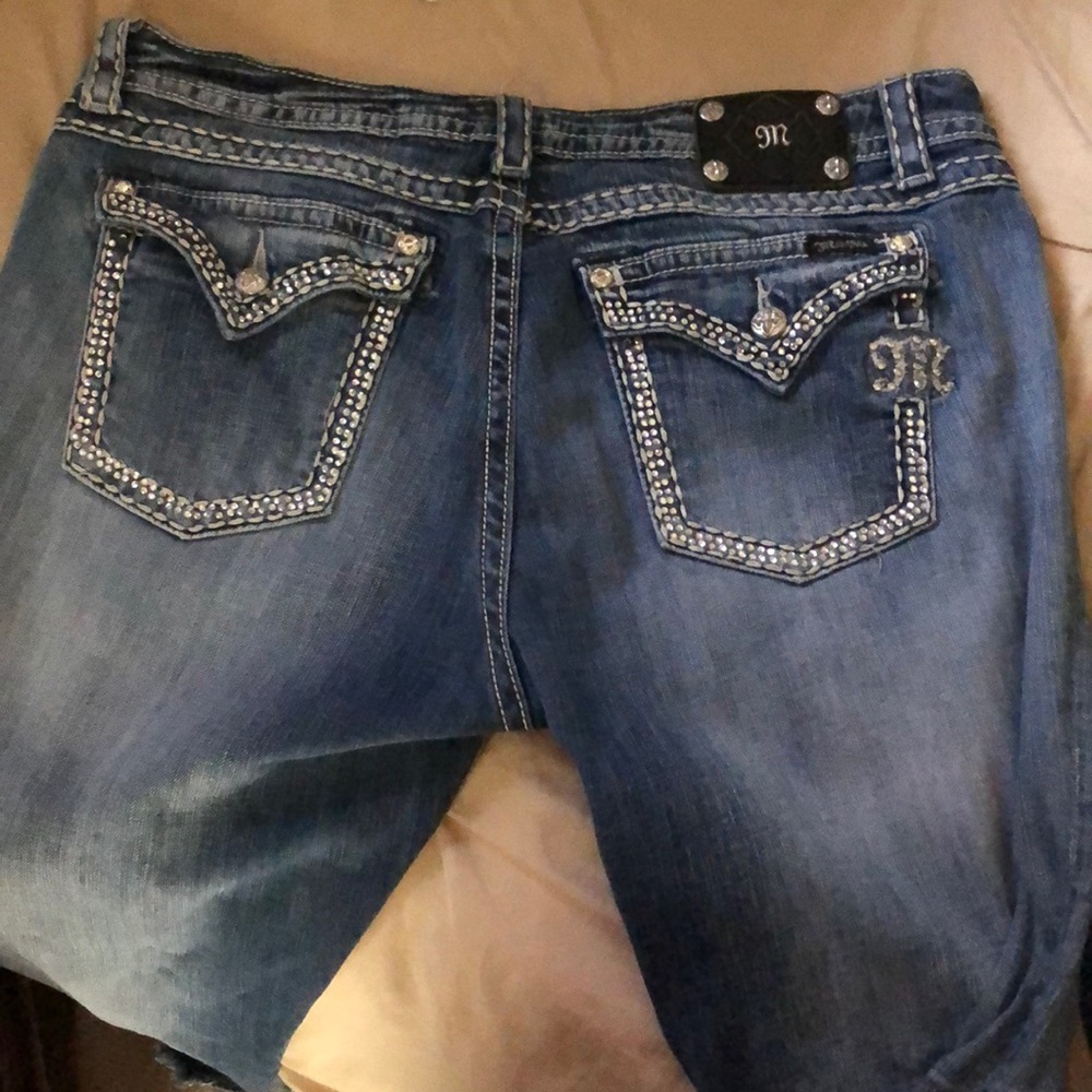 Miss Me ankle cropped jeans